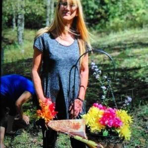 Meet your Posher, Naomi